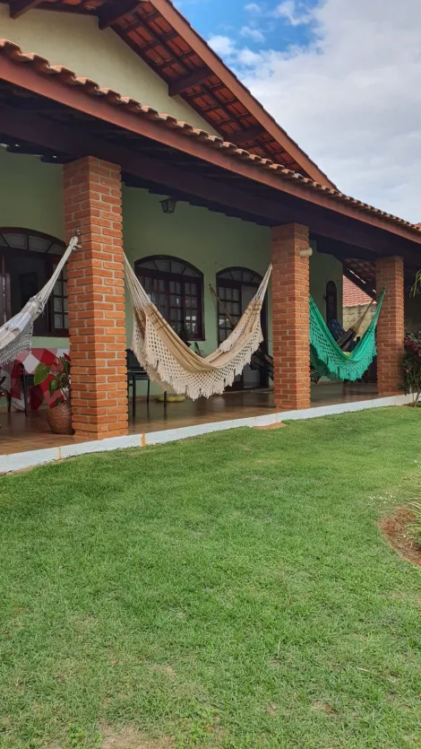 Itatiba Jardim Tereza Casa Venda R$1.450.000,00 Condominio R$750,00 6 Dormitorios 4 Vagas Area do terreno 1000.00m2 Area construida 438.00m2 Itatiba Jardim Tereza Casa Venda R$1.450.000,00 Condominio R$750,00 6 Dormitorios 4 Vagas Area do terreno 1000.00m2 Area construida 438.00m2